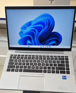 New Laptop HP EliteBook 840 G8 16GB Intel Core I7 SSD 512GB