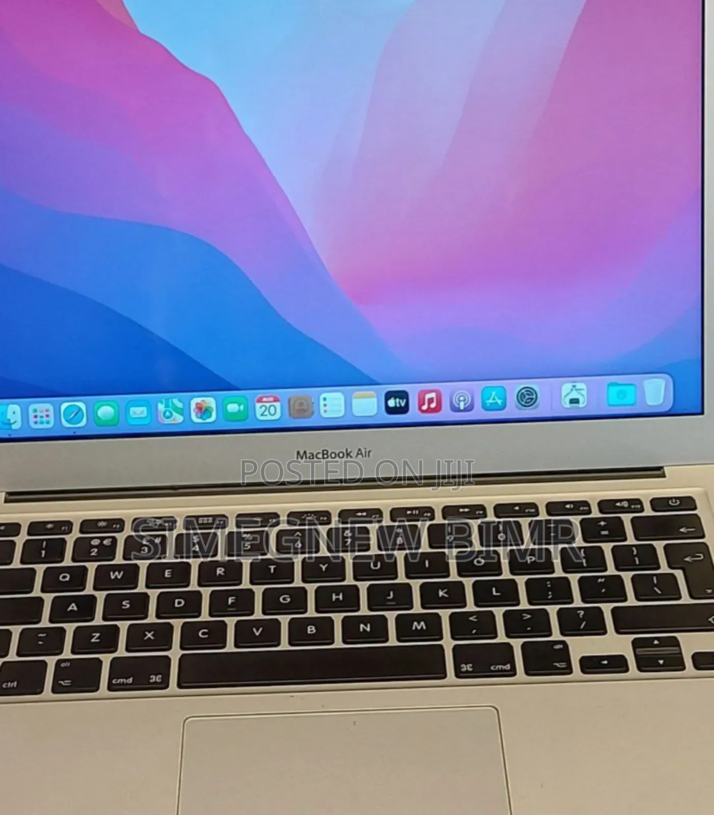 New Laptop Apple MacBook Pro 2017 8GB Intel Core I5 SSD 128GB