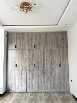 Furnished 5bdrm House in Bole for sale