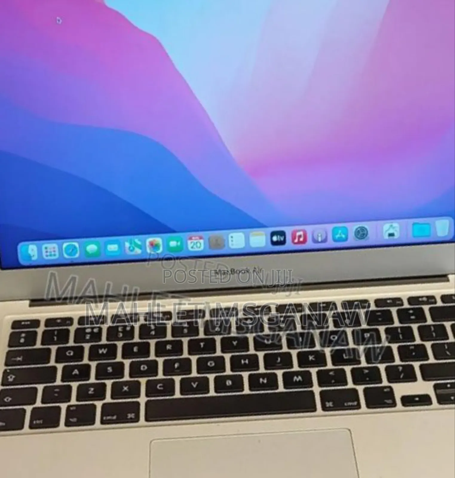 New Laptop Apple MacBook Pro 2017 8GB Intel Core i5 SSD 128GB
