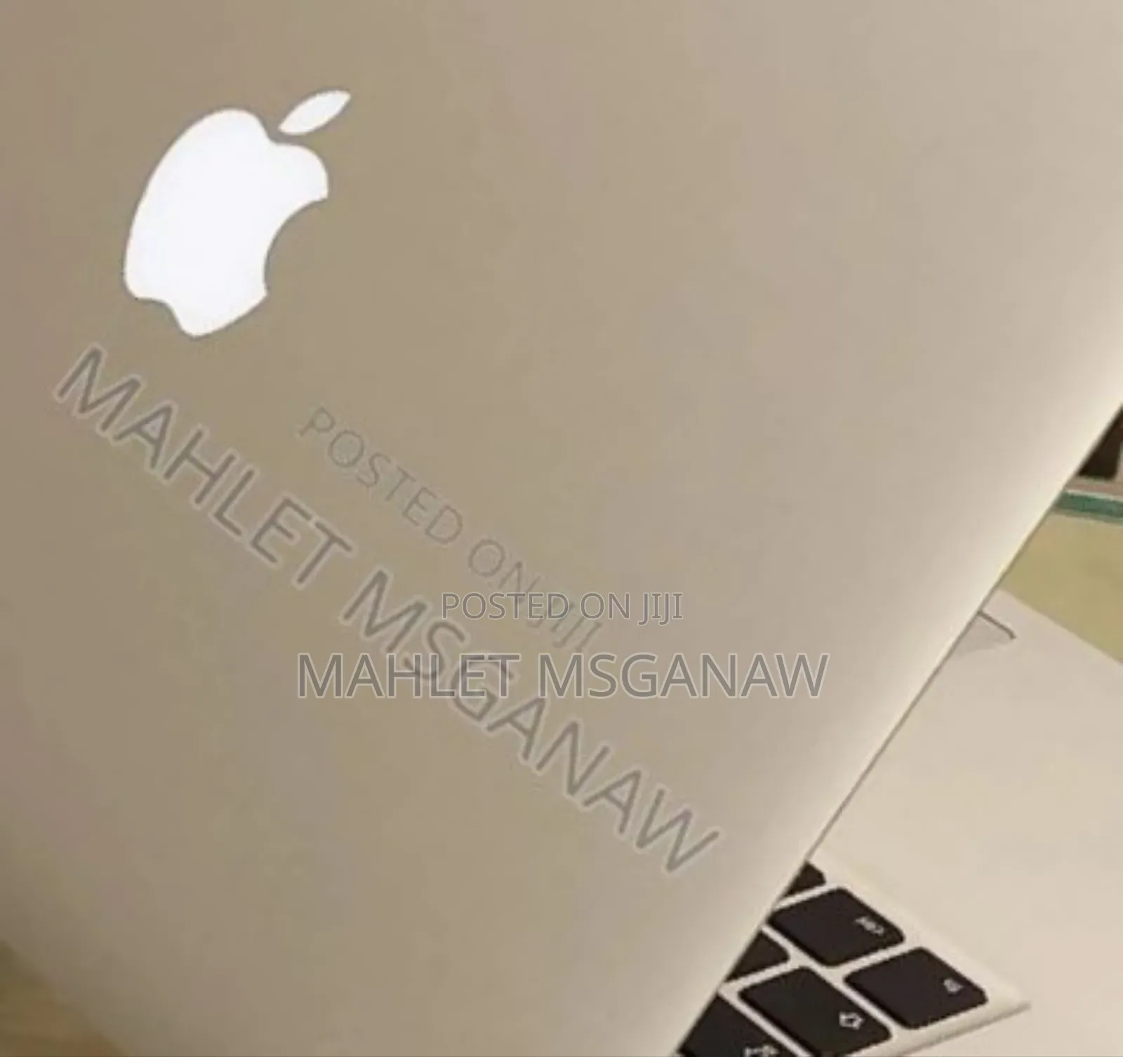 New Laptop Apple MacBook Pro 2017 8GB Intel Core i5 SSD 128GB