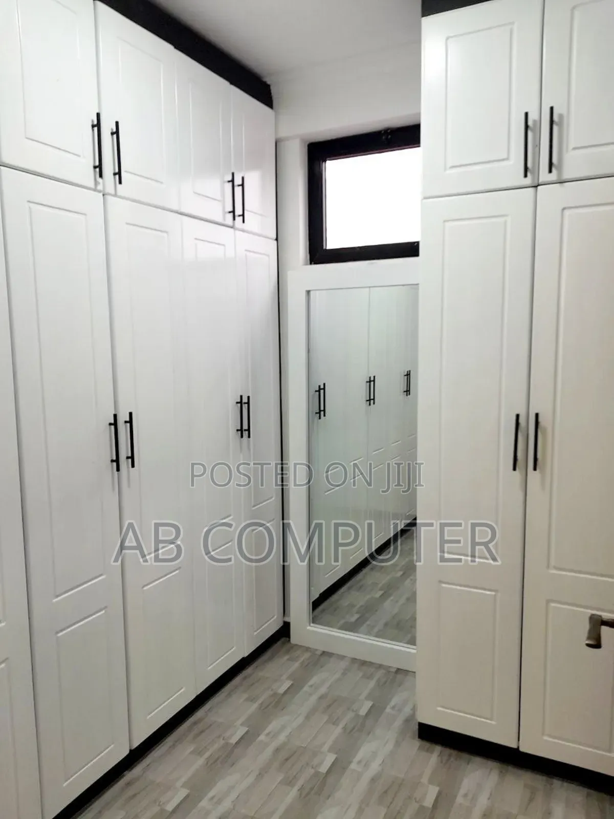 5bdrm House in Yeka for sale