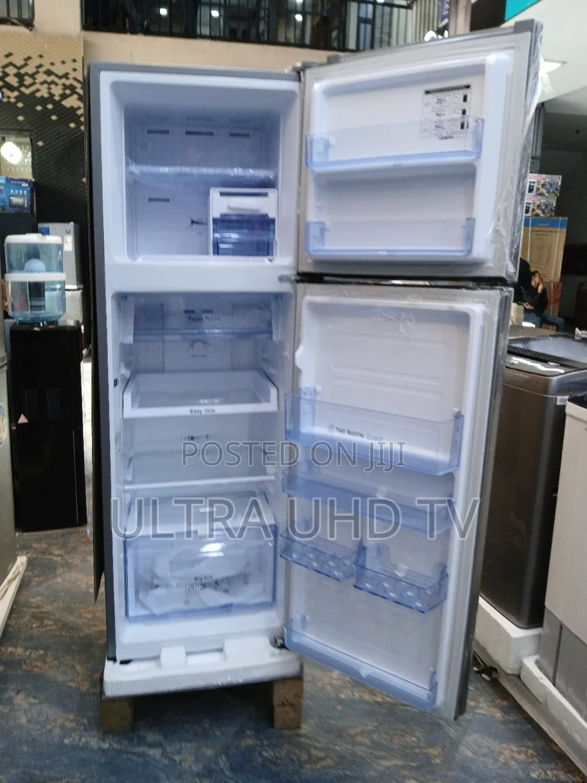 Samsung Refrigerator 310 L