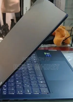 Photo - New Laptop Lenovo ThinkPad Yoga 32GB Intel Core I7 SSD 1T