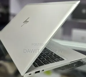 New Laptop HP 16GB AMD Ryzen 5 SSD 512GB
