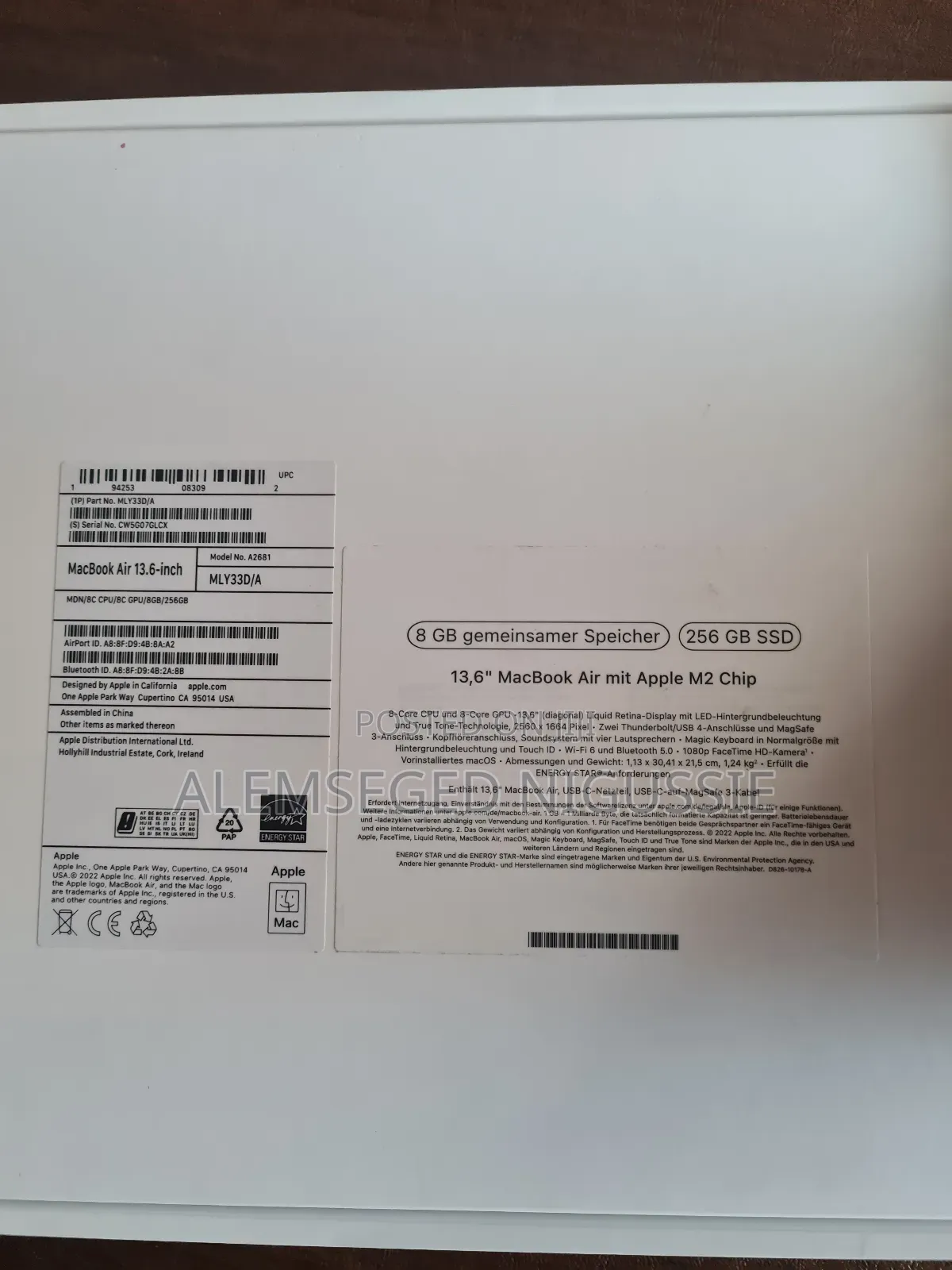 New Laptop Apple MacBook Air 2022 M2 8GB Apple M2 SSD 256GB