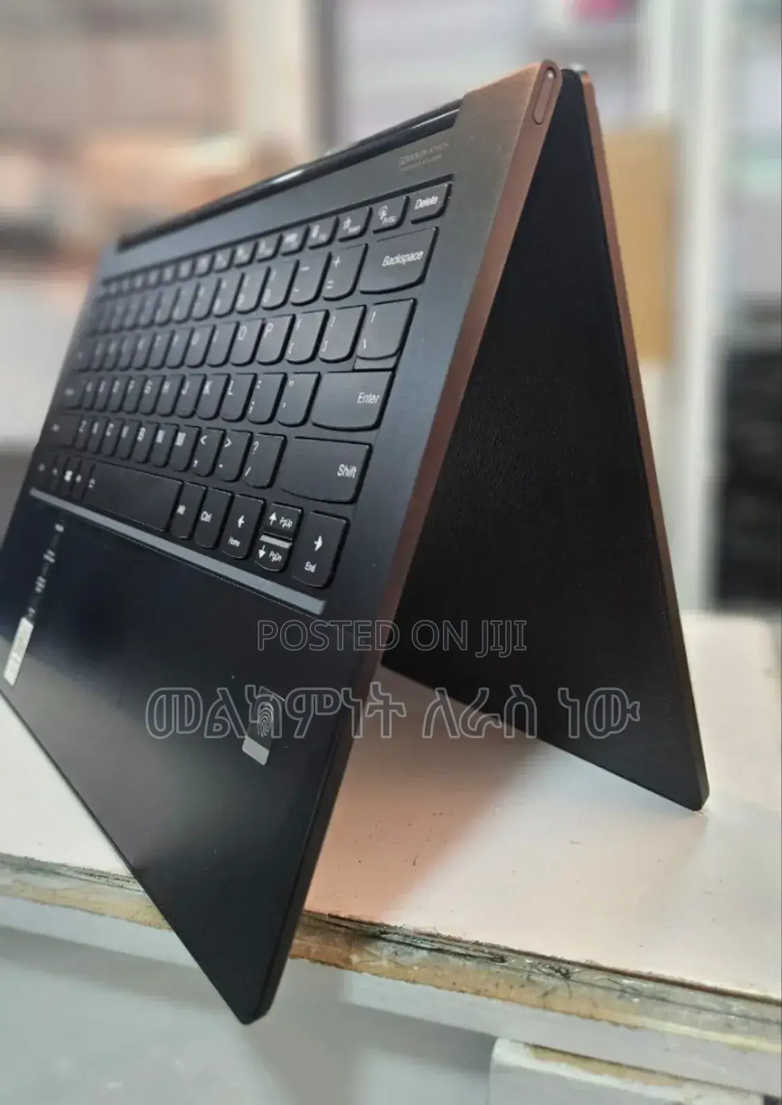 New Laptop Lenovo Yoga 9i 16GB Intel Core I7 SSD 512GB