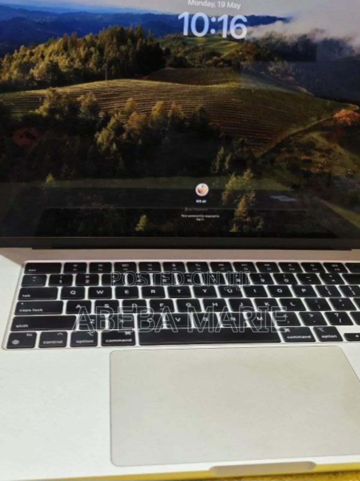 New Laptop Apple MacBook Air 2024 M3 13-Inch 16GB Apple M3 SSD 512GB