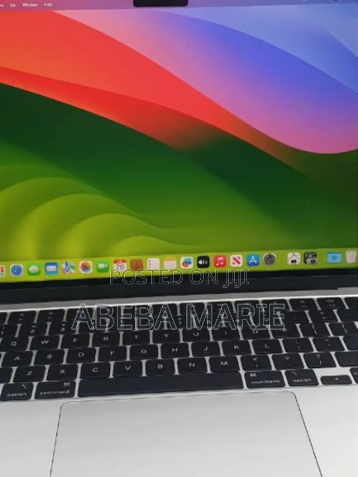 New Laptop Apple MacBook Air 2024 M3 13-Inch 16GB Apple M3 SSD 512GB