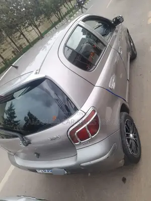 Toyota Yaris 2005 Gray