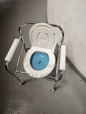 Adjustable Height Commode Chair敢於toilet Chair鵝毛commode Chair嶄囹popo New