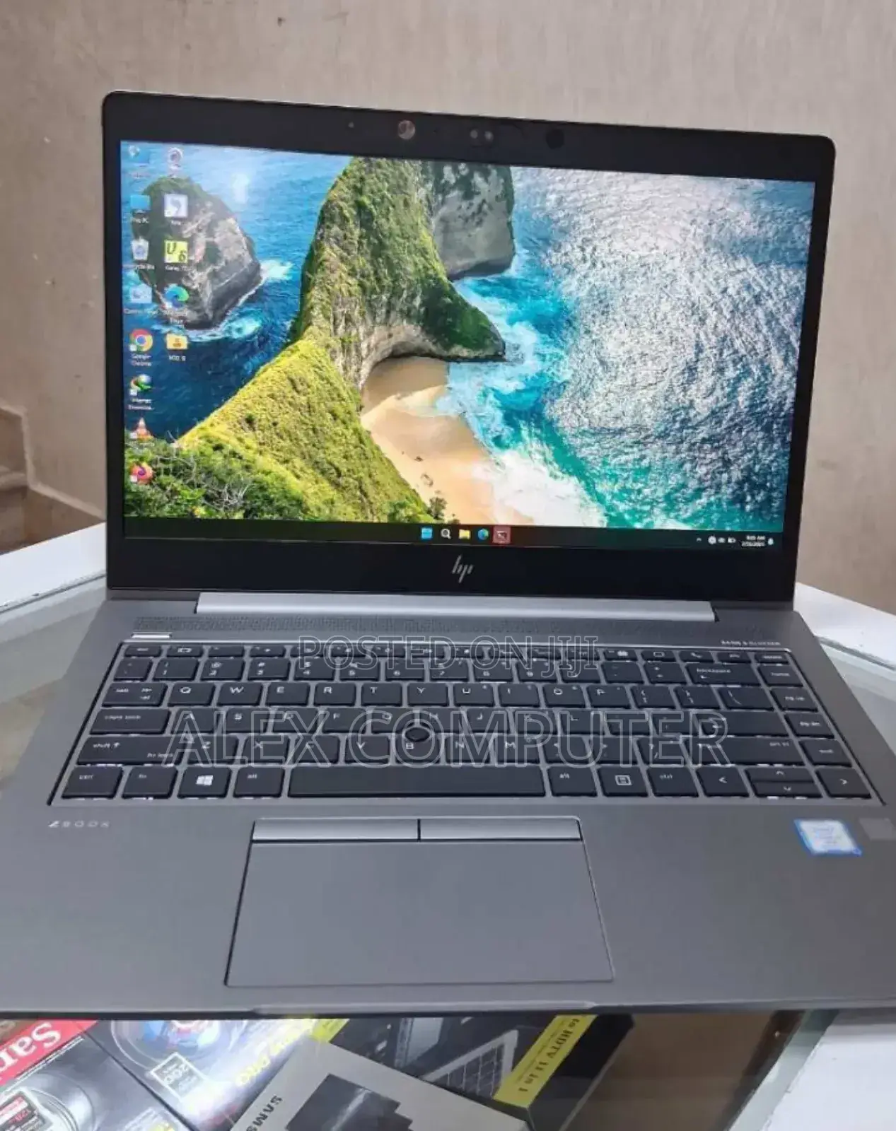 New Laptop HP ZBook Studio G5 16GB Intel Core I7 SSD 512GB