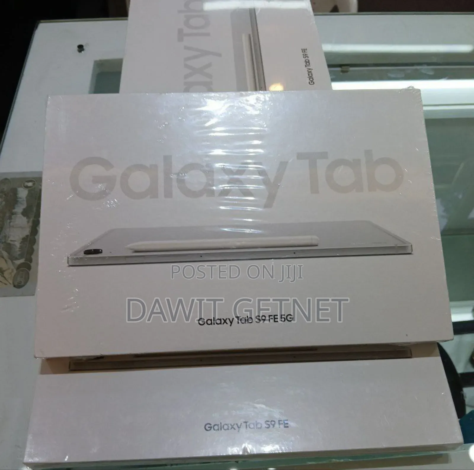 New Laptop Samsung Galaxy Book 2 6GB Intel Core i7 HDD 512GB