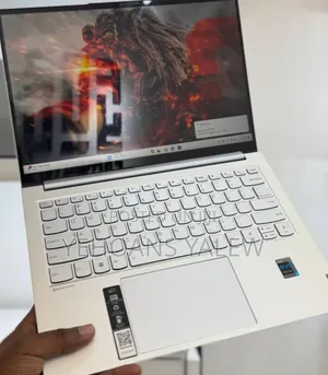 Photo - New Laptop Lenovo Yoga 7i 16GB Intel Core I7 SSD 512GB