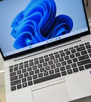 New Laptop HP EliteBook 840 G8 16GB Intel Core I7 SSD 512GB