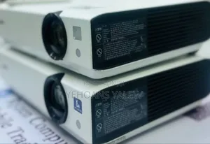 Esony Projector Model Name VPL-Dx102 Hardware Interface Vga, Hdmi