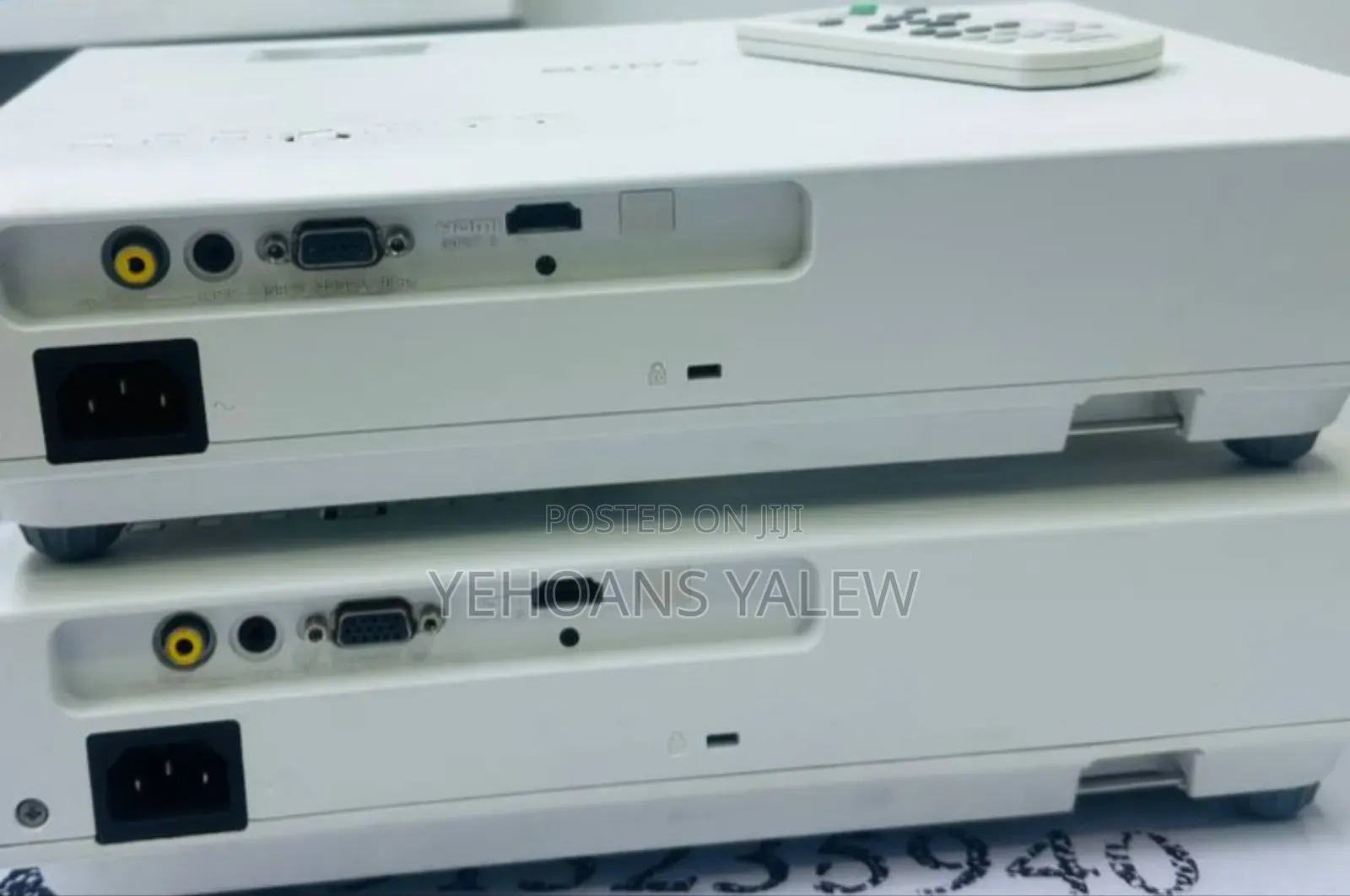 Esony Projector Model Name VPL-Dx102 Hardware Interface Vga, Hdmi