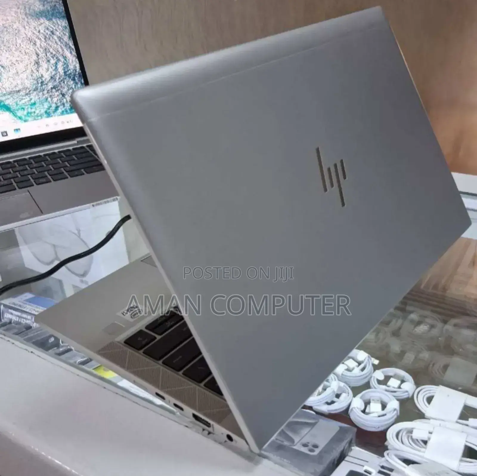 New Laptop HP EliteBook 845 G8 16GB AMD Ryzen 5 SSD 512GB