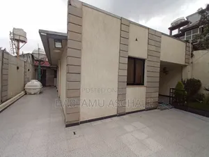 ## ጃክሮስ የሚከራይ ሙሉ ግቢ 180,000ብር ባለ 3 መኝታ 250 ካሬ#