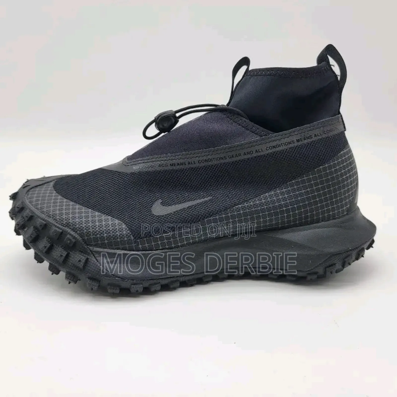 Nike Acg Mountain Fly Gor-Tex in Two Colors Available