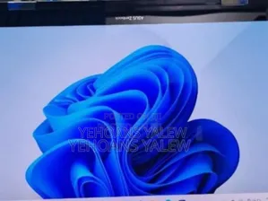 New Laptop Asus 16GB Intel Core i7 SSD 512GB