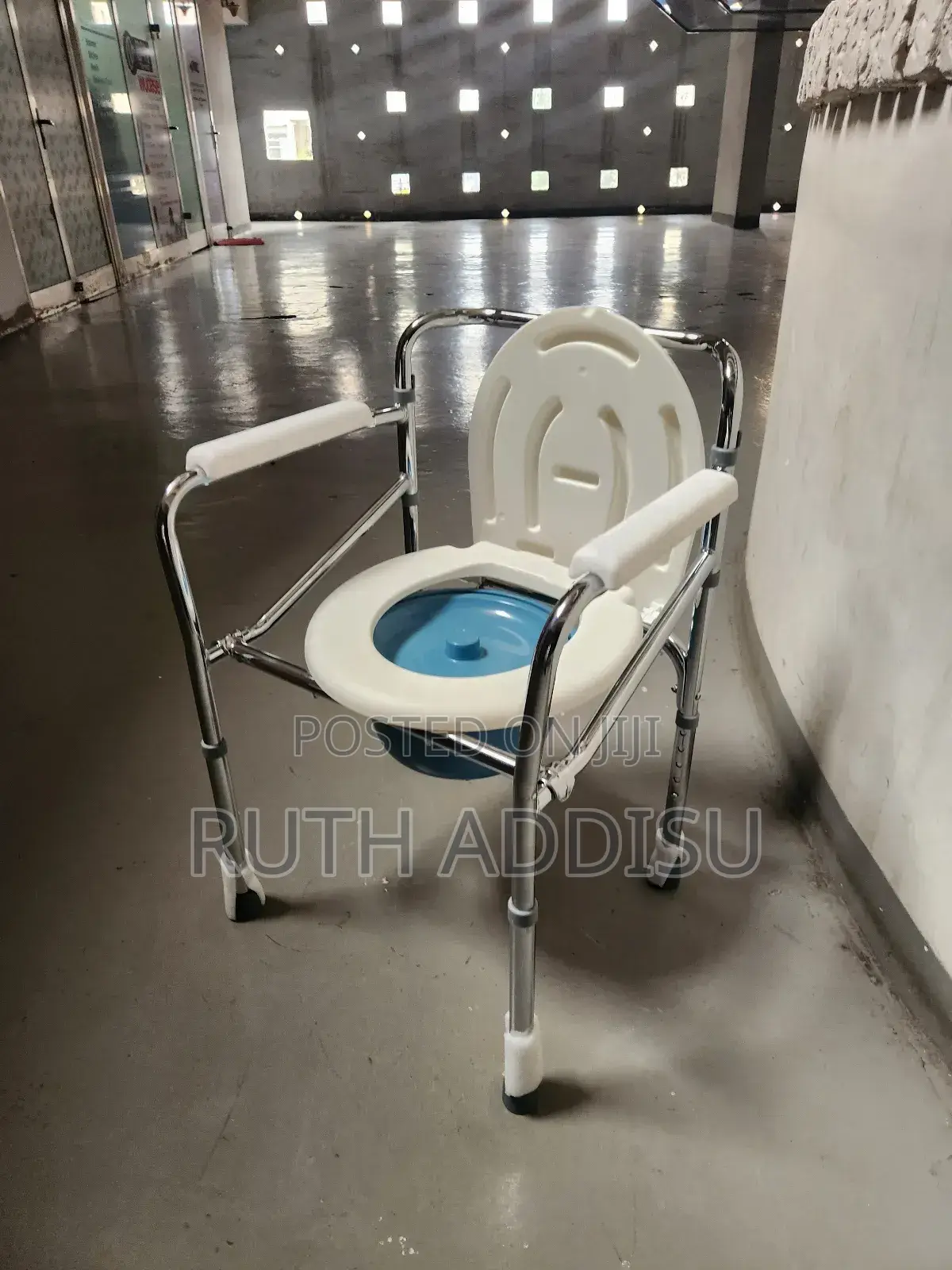 Commode Chair无我toilet Chair乏味poty Chair廟會commode Chair峻峭poty Chair