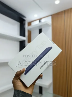 Photo - New Samsung Galaxy Tab A9 64 GB Black