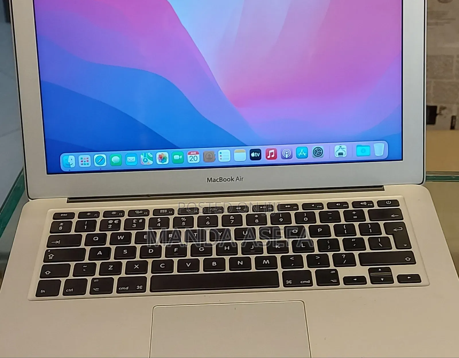 New Laptop Apple MacBook Air 2017 8GB Intel Core i5 SSD 128GB