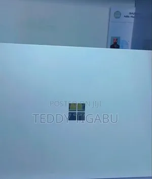 New Laptop Microsoft Surface Laptop 4 8GB Intel Core i5 SSD 256GB