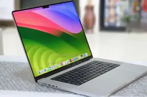 New Laptop Apple MacBook Pro M1 32GB SSD 512GB