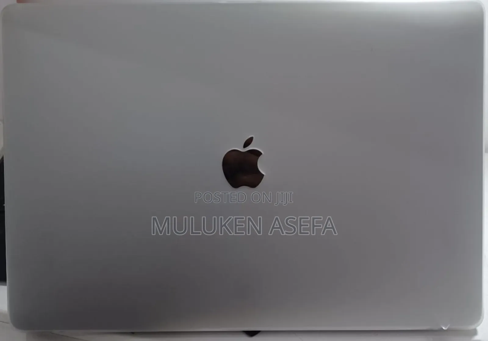 New Laptop Apple MacBook Pro 2018 32GB Intel Core I9 SSD 1T