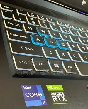 New Laptop Acer Predator Helios 300 16GB Intel Core I9 SSD 512GB