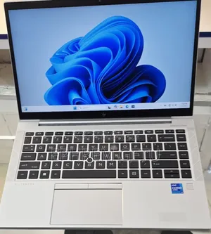 New Laptop HP EliteBook 840 G8 16GB Intel Core I7 SSD 512GB