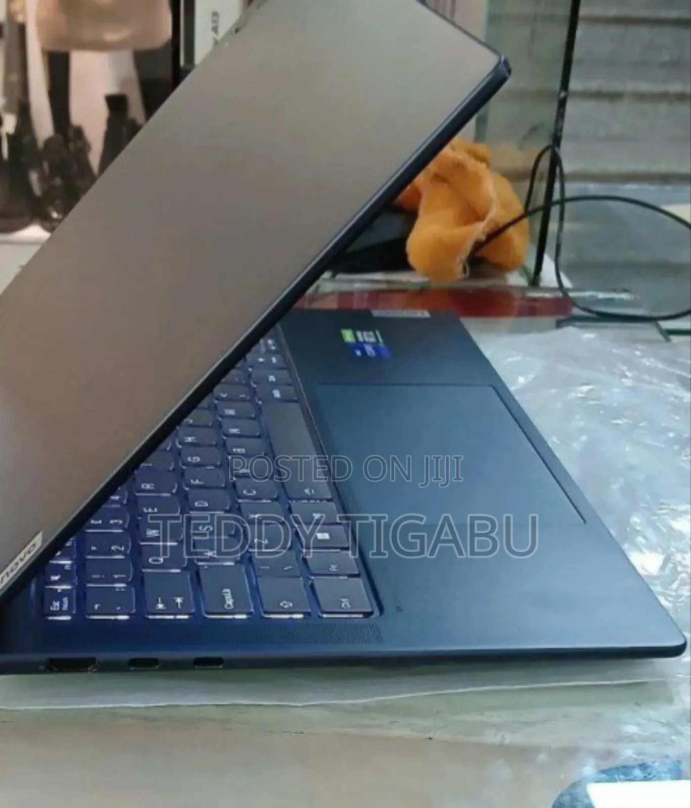 New Laptop Lenovo 32GB Intel Core I7 SSD 1T