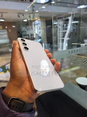 New Samsung Galaxy S24 FE 128 GB White