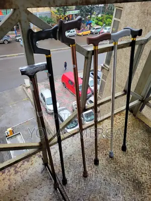 High-Quality Walking Sticks容飞cane+Slip Bottom Makes You Feel More