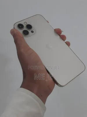 Photo - Apple iPhone 12 Pro Max 256 GB Gold