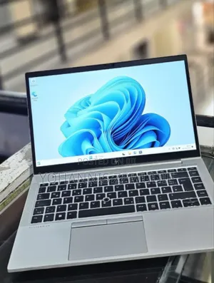 New Laptop HP EliteBook 840 G8 16GB Intel Core I5 SSD 512GB
