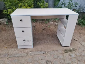 Photo - Modern Study Table