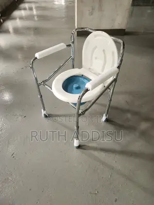 Photo - Toilet Chair廟會commode Chair鵝肝toilet Chair乏人commode Chair簾你poty Chair