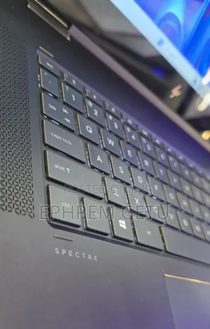 New Laptop HP Spectre 14 16GB Intel Core I7 SSD 512GB