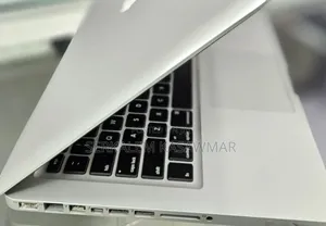 New Laptop Apple MacBook Pro 2012 4GB Intel Core I5 HDD 500GB