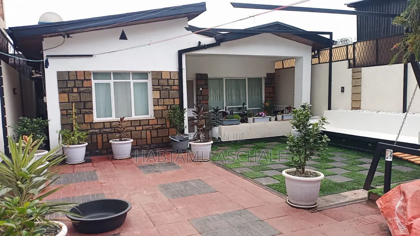 Furnished 4bdrm House in Bole for rent