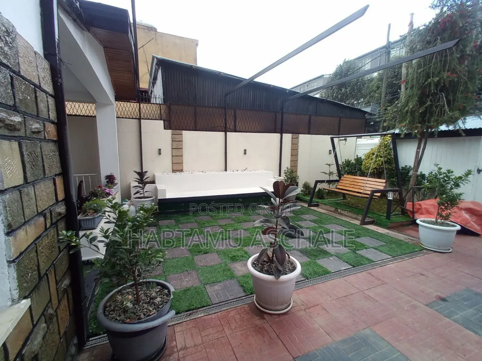Furnished 4bdrm House in Bole for rent