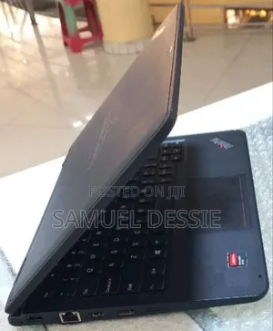 Photo - Laptop Lenovo ThinkPad 11e 8GB Intel Core 2 Quad SSD 128GB