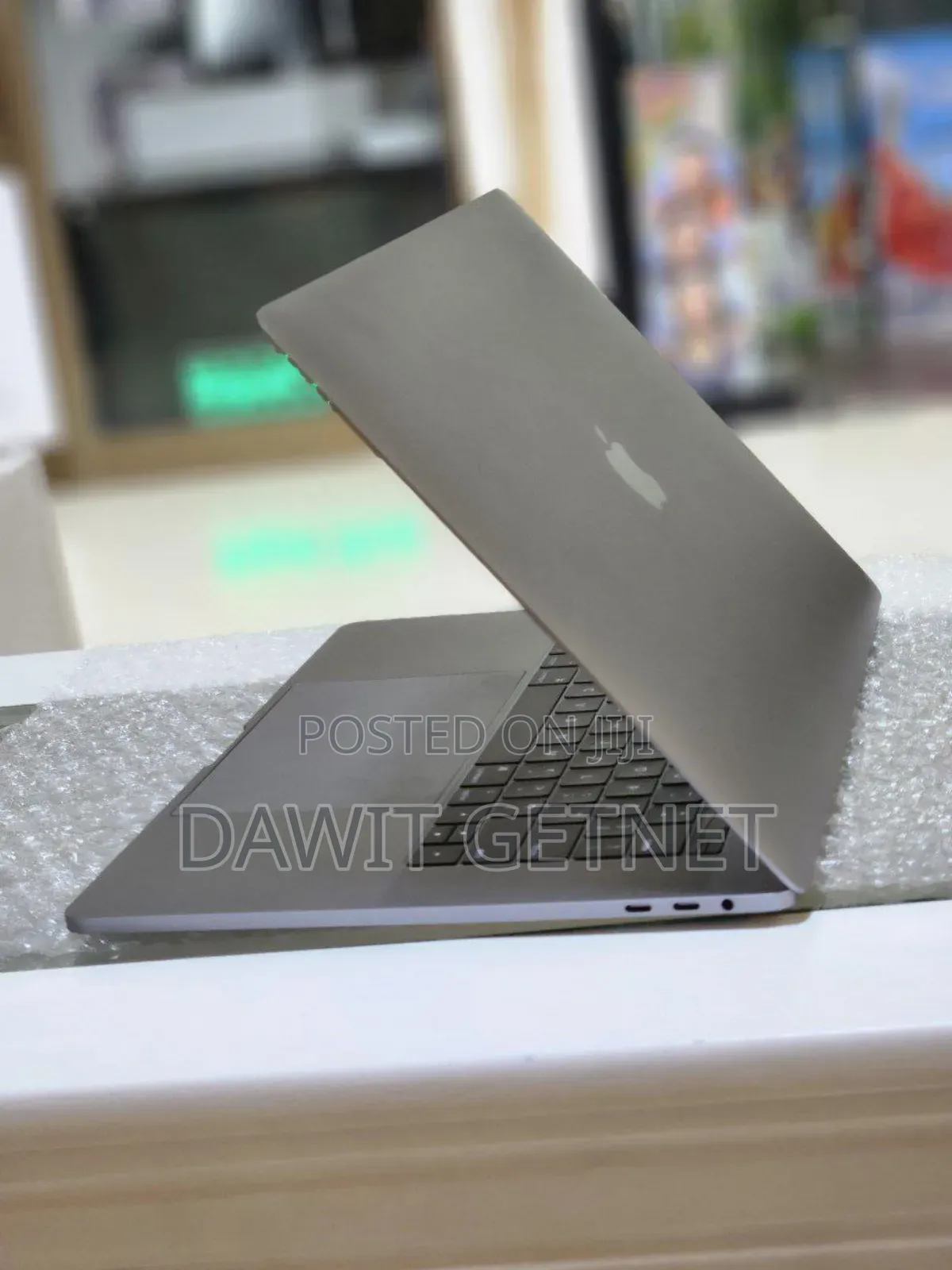 New Laptop HP Pavilion 15 8GB Intel Core I5 SSD 128GB