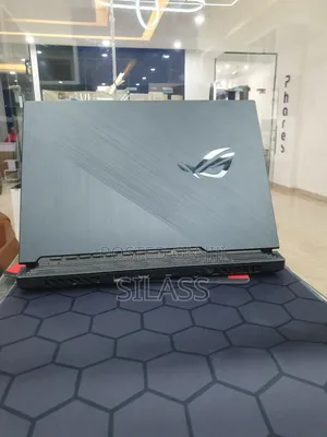 New Laptop Asus ROG Strix G15 16GB Intel Core I7 SSD 1T