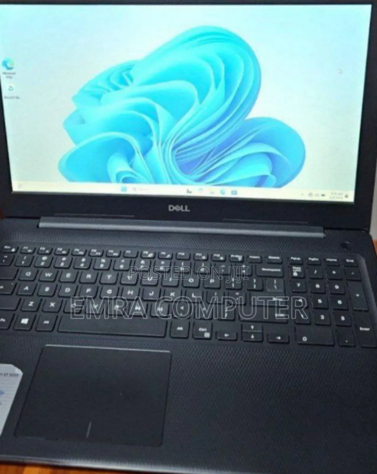 New Laptop Dell Inspiron 15 8GB Intel Core I5 SSD 1T