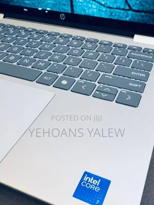 New Laptop HP OmniBook 5 Flip 16GB Intel Core Ultra 7 SSD 512GB