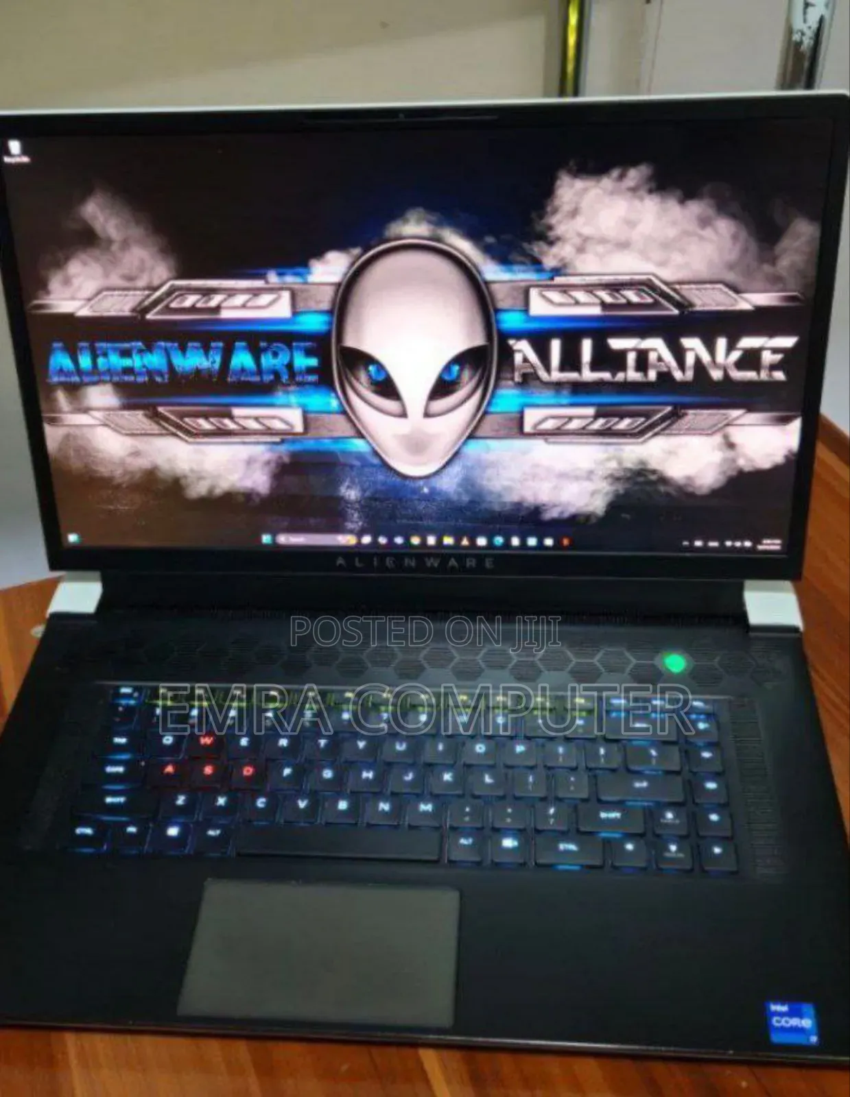 New Laptop Alienware M17x R2 16GB Intel Core I7 SSD 512GB
